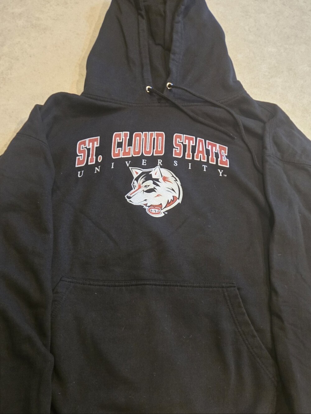 St. Cloud State University Huskies Hoodie - Adult XXL